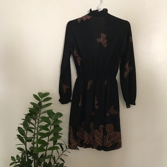 Vintage Long Sleeve Patterned Dress - Picture 6 of 6